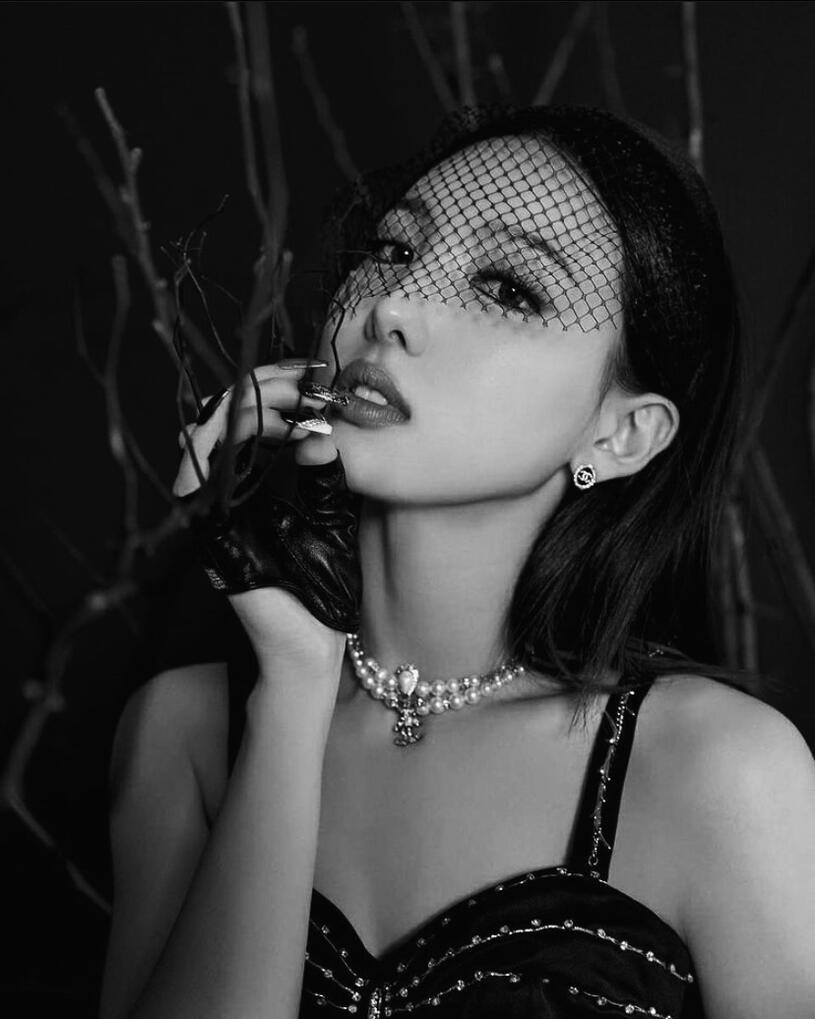 Maura Alody Lyon, Sister